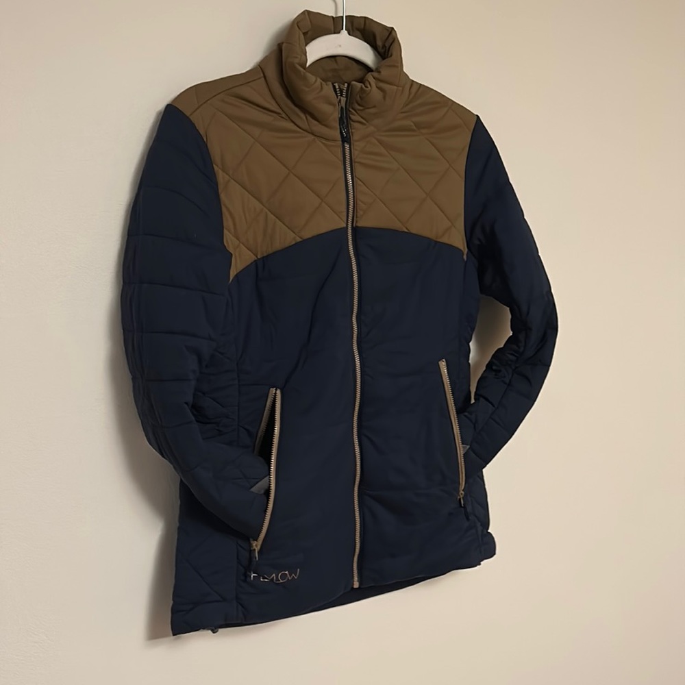 Flylow mid layer jacket - women’s size XS